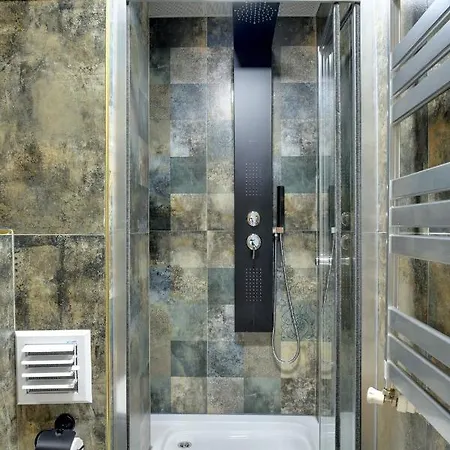 Room With Jacuzzi For Two 아파트 *